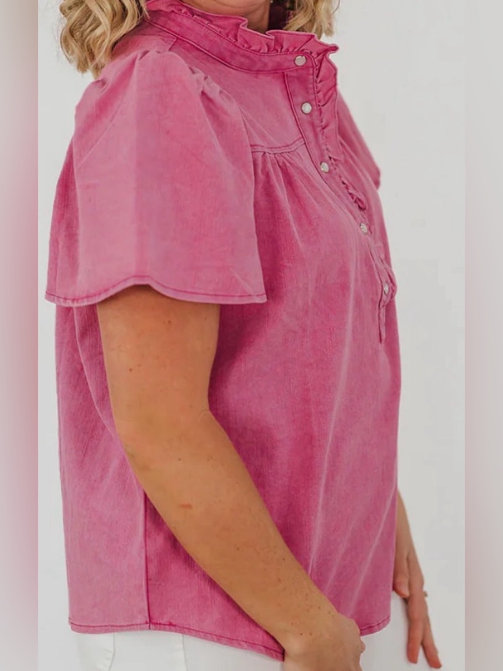 NWT Raspberry Pink Denim Ruffle Button-Front Top - Picture 2 of 2